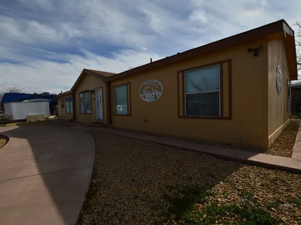 861 Spruce Ave, Page, AZ 86040