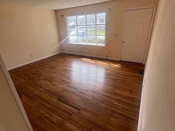 3rd image of 1720 Jacobssen Dr