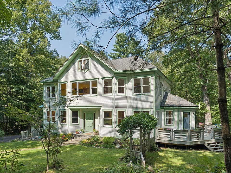 1st image of 21 Stonecrest Drive