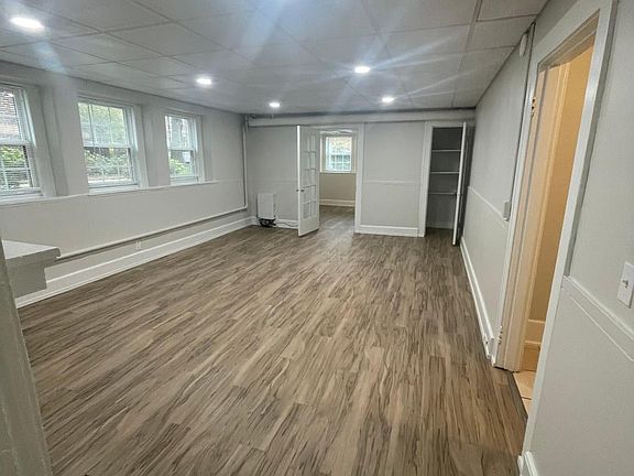 5th image of 2646 N Moreland Blvd APT 7