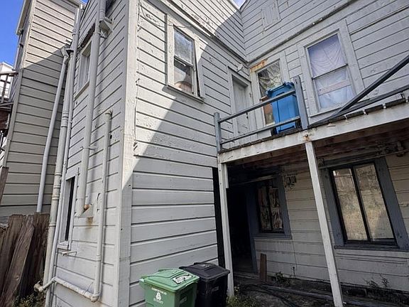 5th image of 572 San Jose Ave