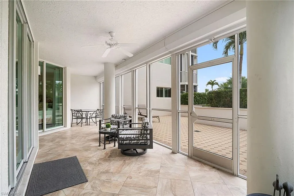3 bed, 3.0 bath, 2200 sqft, $11,500 — Photo 1