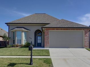 102 Medalist Ave, Lafayette, LA 70503