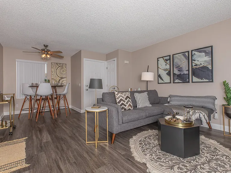 Villas Aliento Apartment Homes — Photo 11