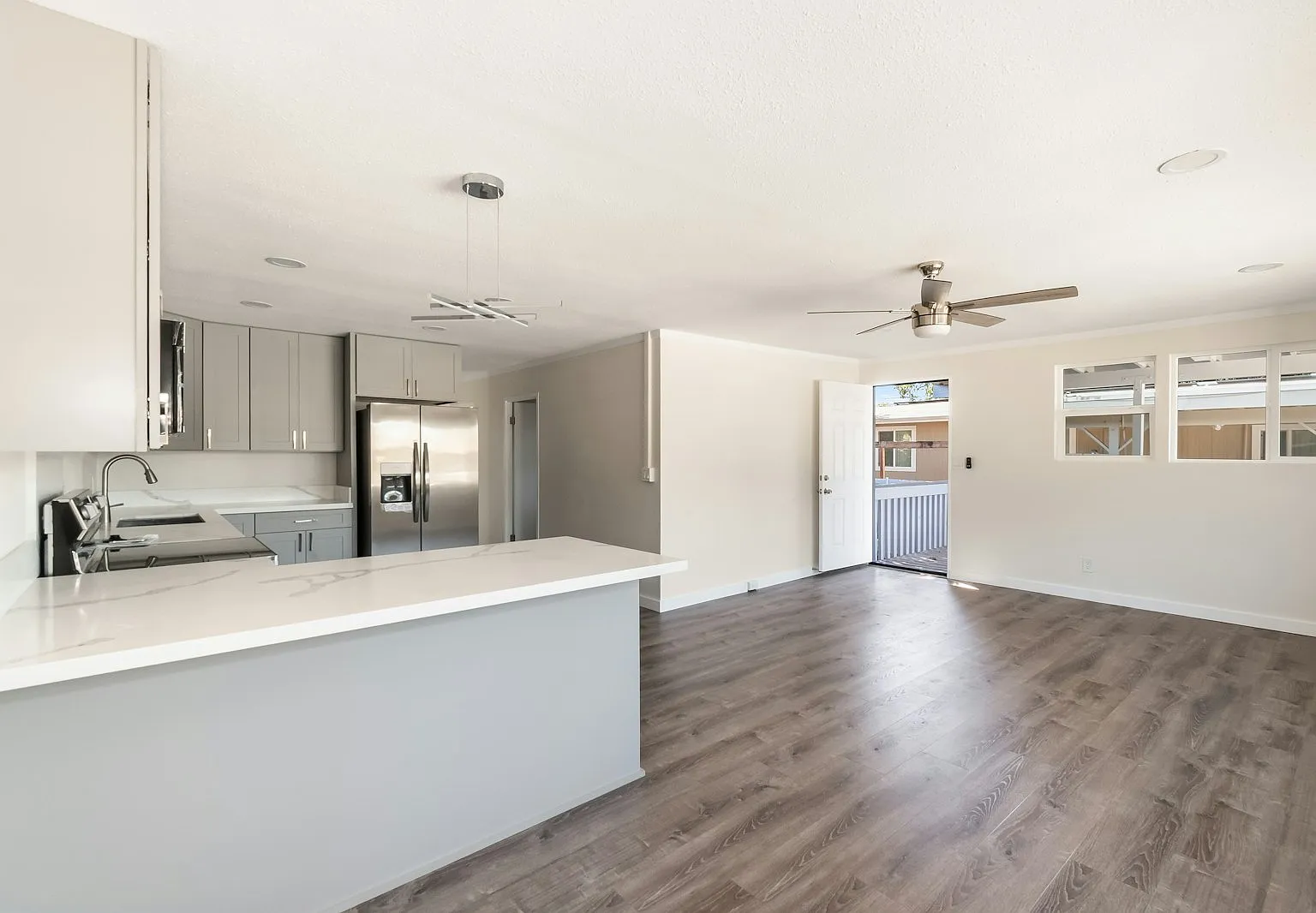 84-814A Farrington Hwy, Unit 2 — Photo 1
