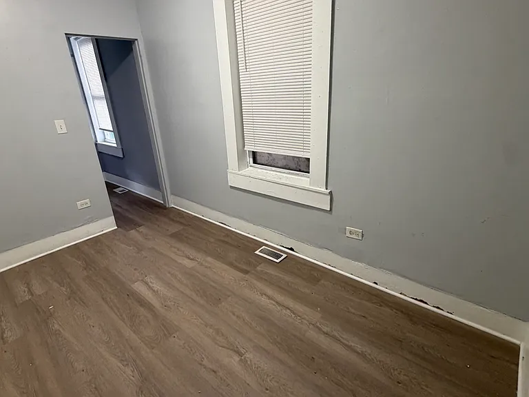 1901 S Ruble St #2R — Photo 6