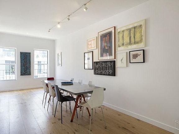 3rd image of 472 Greenwich St APT 7