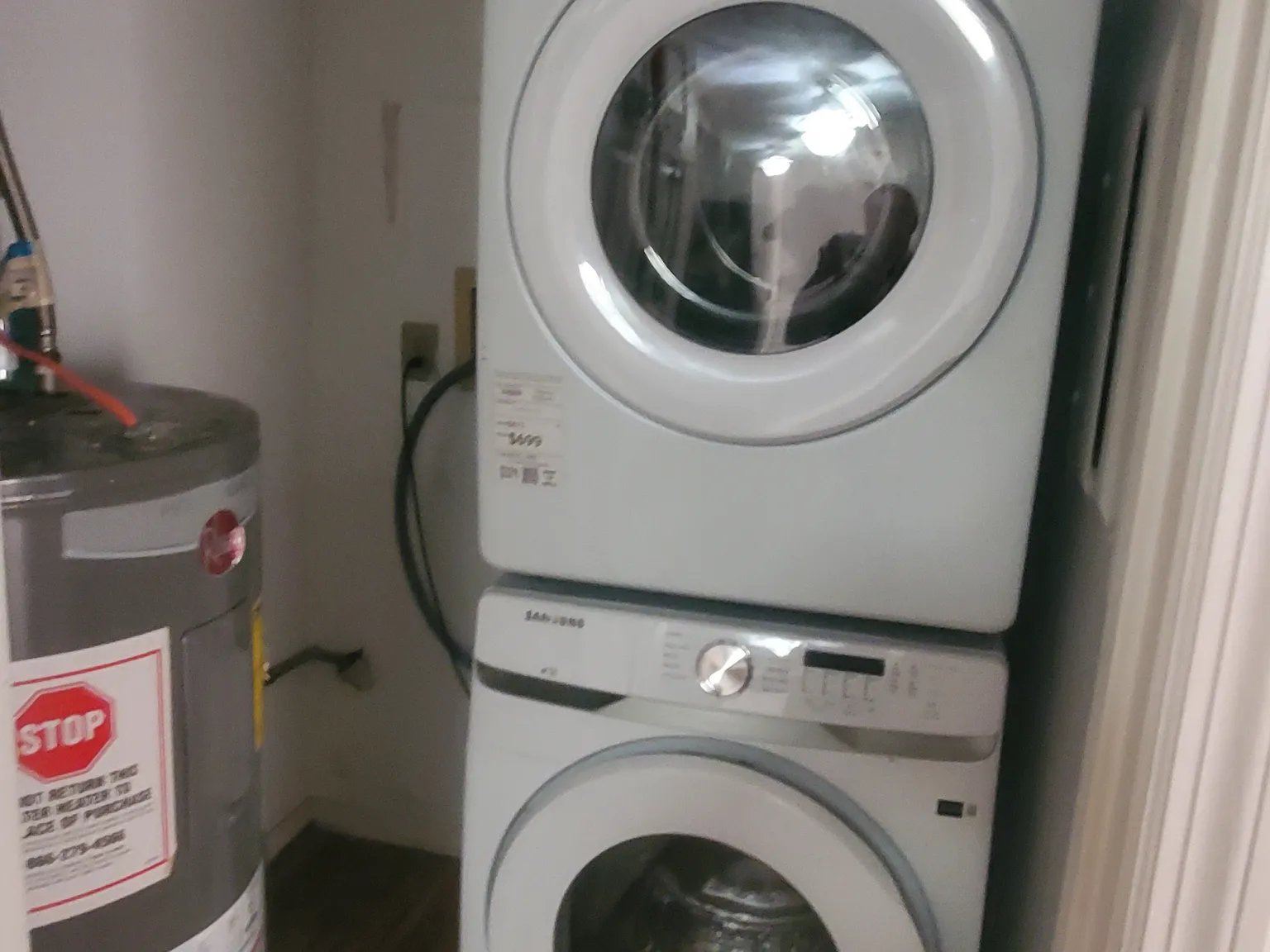 2 bed, 1000 sqft, $1,450 — Photo 3