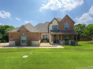 545 Barden Pkwy, Castroville, TX 78009