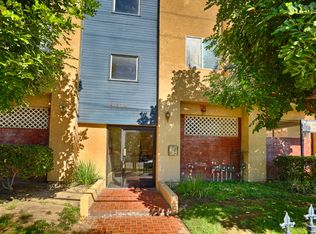 9014 Burnet Ave UNIT 105, North Hills, CA 91343