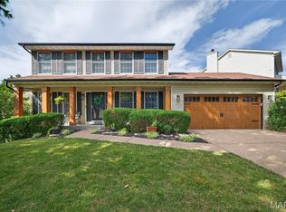 425 Quiet Field Dr, Saint Peters, MO 63376