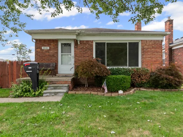 20101 Meier Rd, Saint Clair Shores, MI 48081