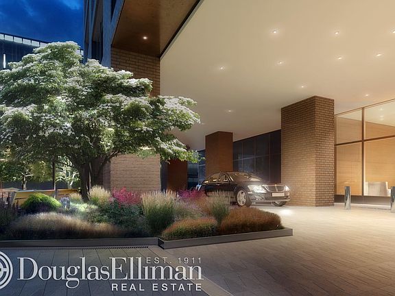 5th image of 8 Spruce St APT 71H