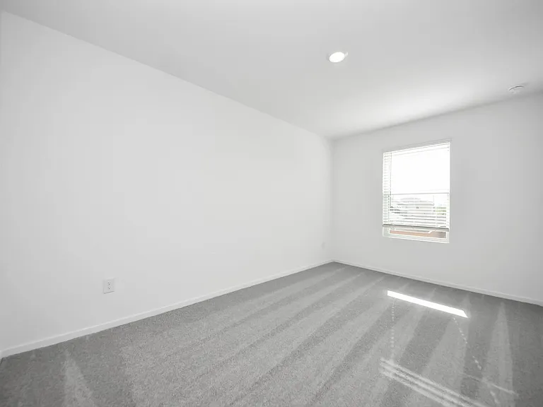 10410 Birds Nest Dr — Photo 13