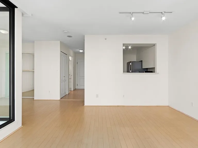 888 Pacific St #1007 — Photo 9