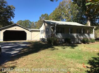 207 Richland Park Dr, Asheboro, NC 27205