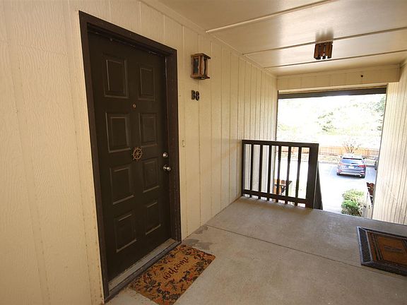 3rd image of 2201 Scenic Hwy APT B8