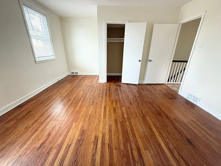 639 Adams Ave — Photo 15