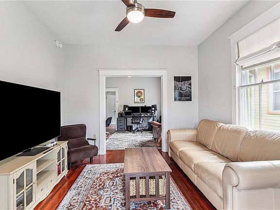 3rd image of 2220-22 S Salcedo St