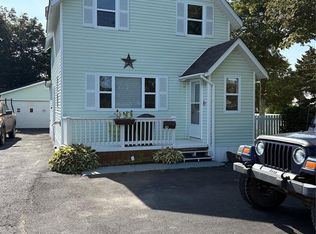 34 Circular Rd, Grand Falls Windsor, NL A2A1B1