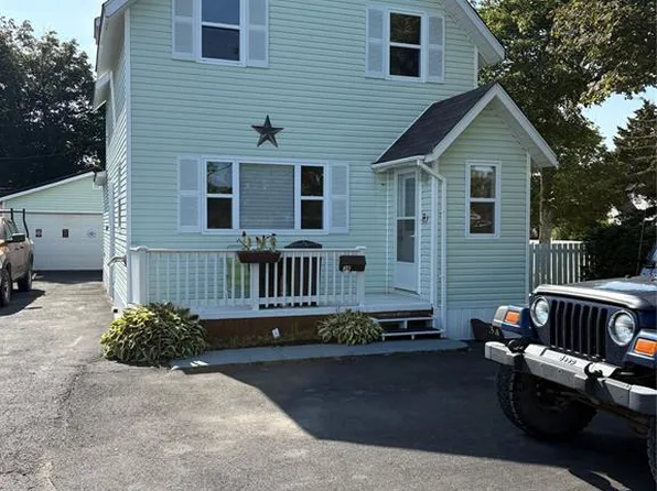 34 Circular Road, Grand Falls-Windsor, NL A2A1B1