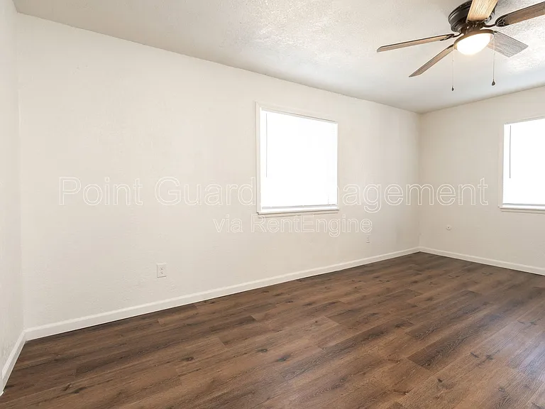 750 W Dayton Ave #204 — Photo 15