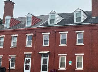 129 Cabot St #1, Lowell, MA 01854