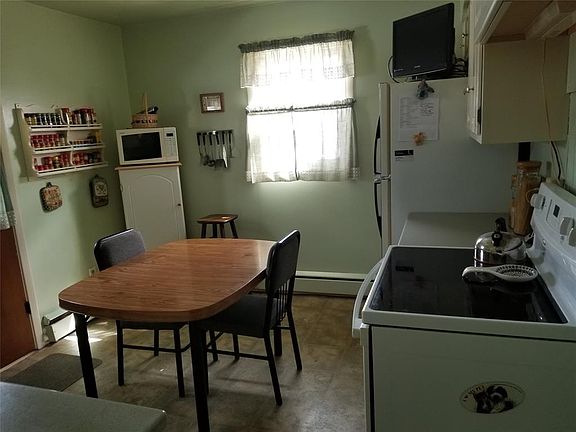 5th image of 735 Kenwood St