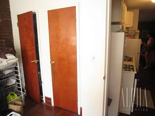 Rented by Alpha Properties NYC I LLC | media 28