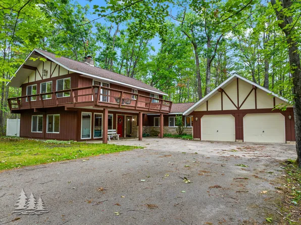 2801 Cobb Rd, Lewiston, MI 49756