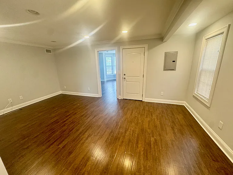 259 Cleveland St #A — Photo 5