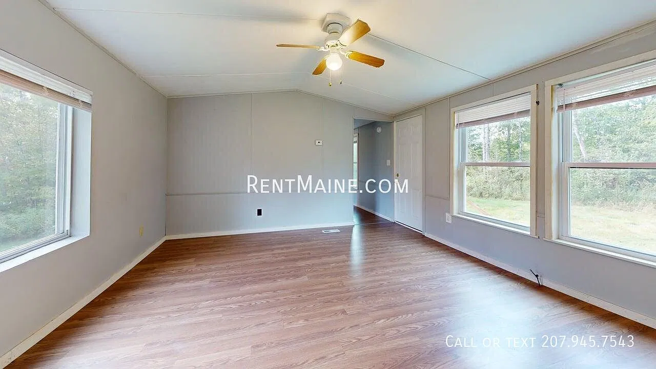3 bed, 1023 sqft, $1,625 — Photo 4
