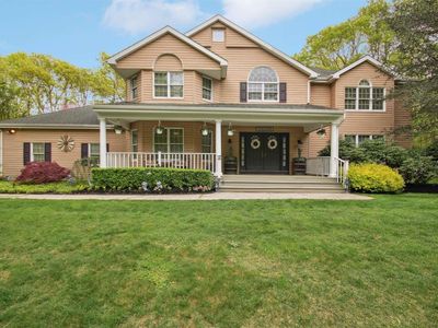 11 Gateway Lane, Manorville, NY, 11949