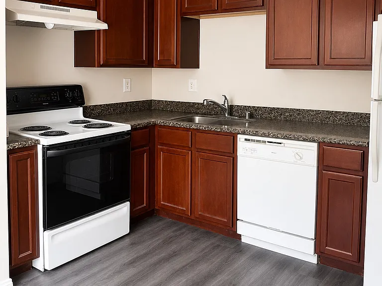 10235 Madrid Way #123 — Photo 9