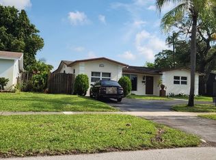 4421 Thomas St, Hollywood, FL 33021