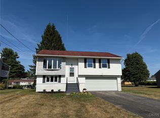 6604 Seville Dr, Rome, NY 13440