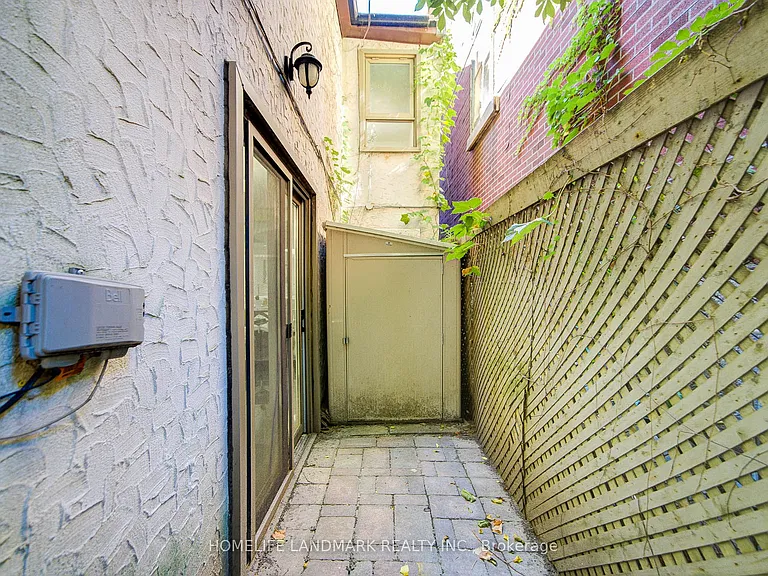 237 Ontario St — Photo 37