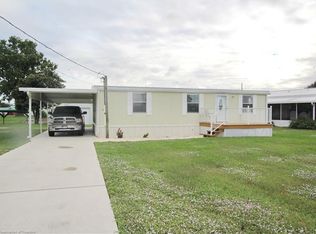 1032 Peach St, Okeechobee, FL 34974