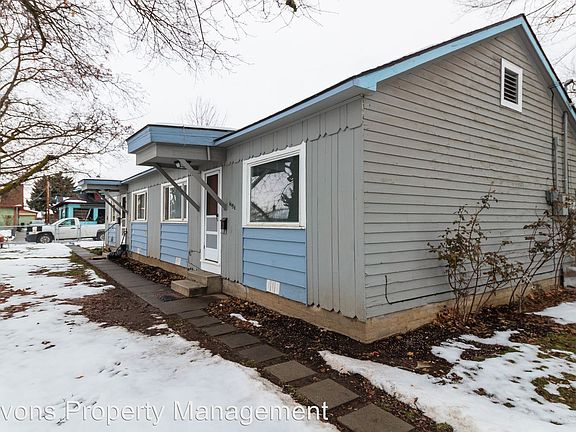2nd image of 619 1/2 S 10th Ave