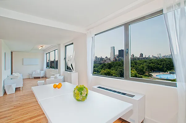Sold by A & I Broadway | media 2
