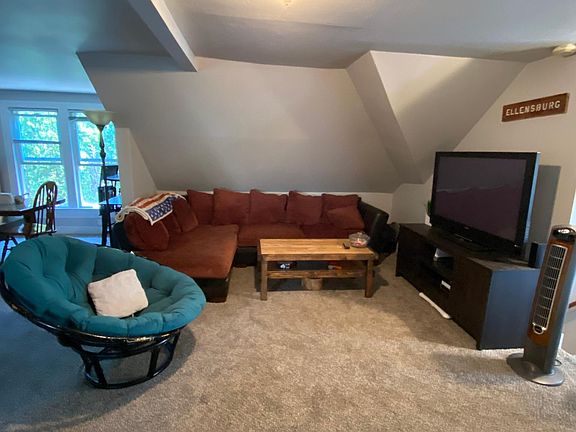 2nd image of 1201 N Willow St #1/2