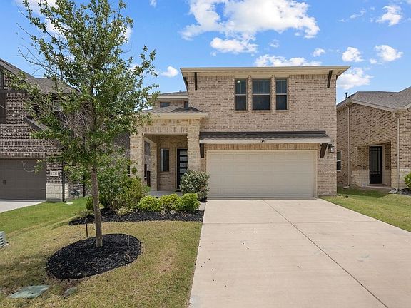 3rd image of 1730 Coachman Dr