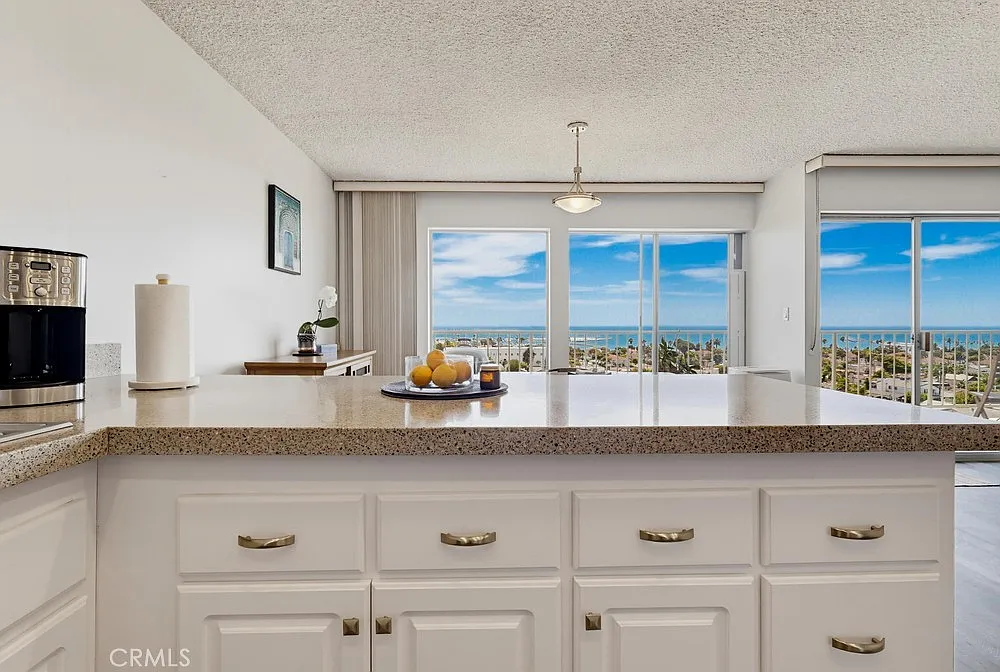 2 bed, 1253 sqft, $3,750 — Photo 1