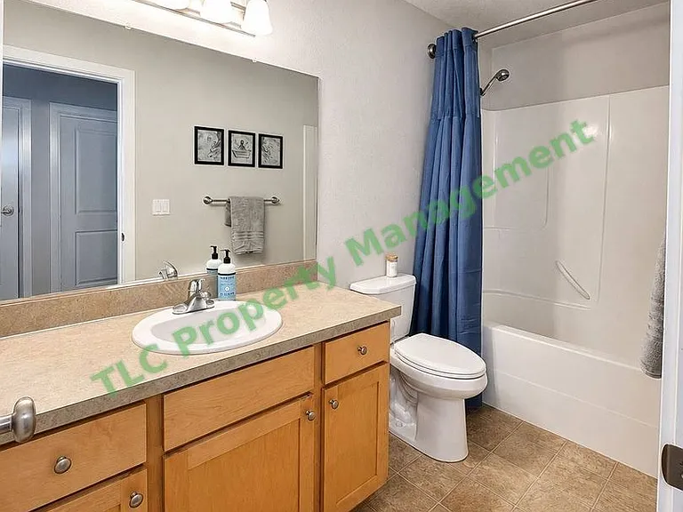 942 Salamander Rd SE — Photo 10