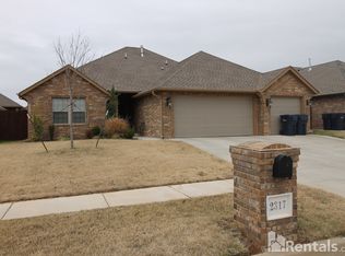 2317 Makaila Way, Yukon, OK 73099