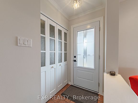 4th image of 1381 Pebble Rd