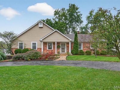 642 Old Ballwin Rd, Ballwin, MO, 63021