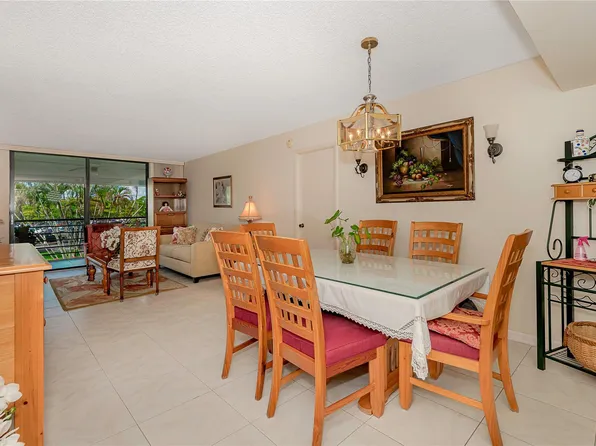 1100 Sant Charles Place #207, Pembroke Pines, FL 33026