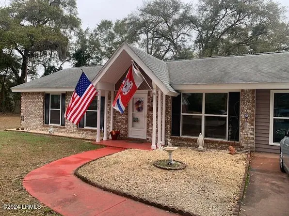 2607 Harvey Road, Beaufort, SC 29902