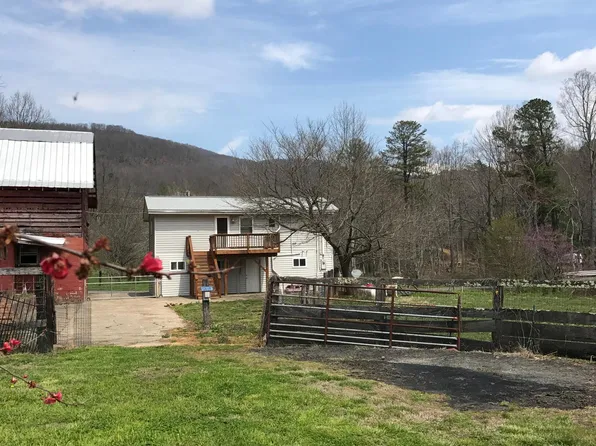 (undisclosed Address), Fairview, NC 28730